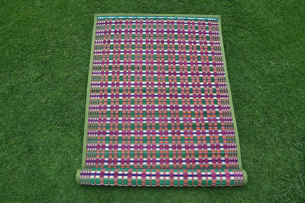 Phet 1 woven mat